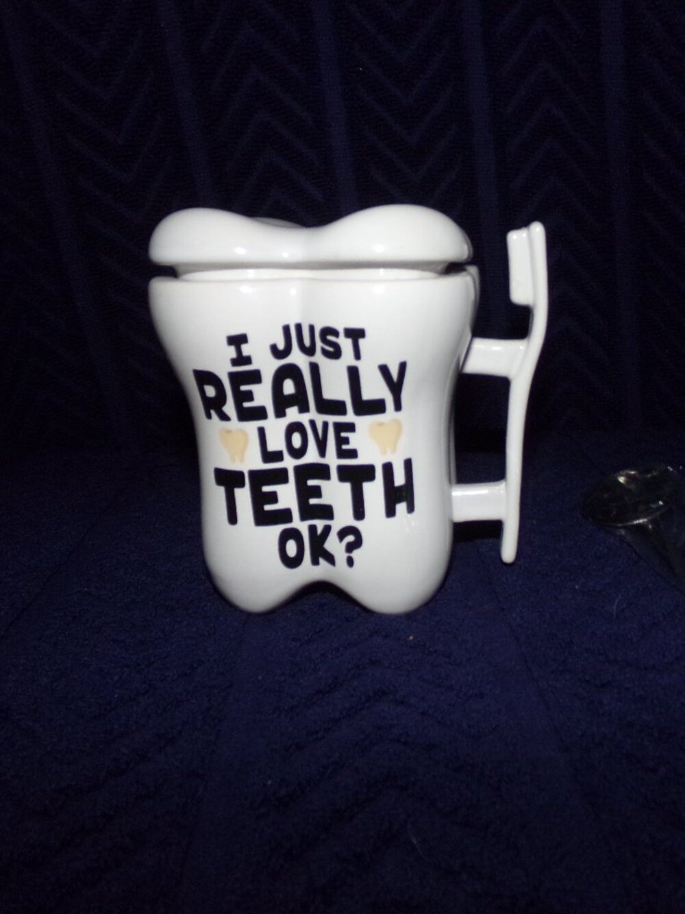 Novelty Dentist Tooth Mug & Toothbrush Holder, Included, Lid & metal  spoon NEW